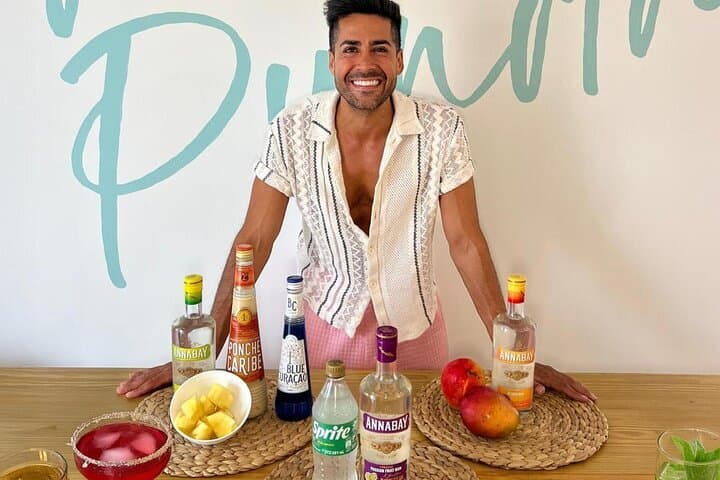 Cocktails, traditions, and Punda Vibes in Curacao