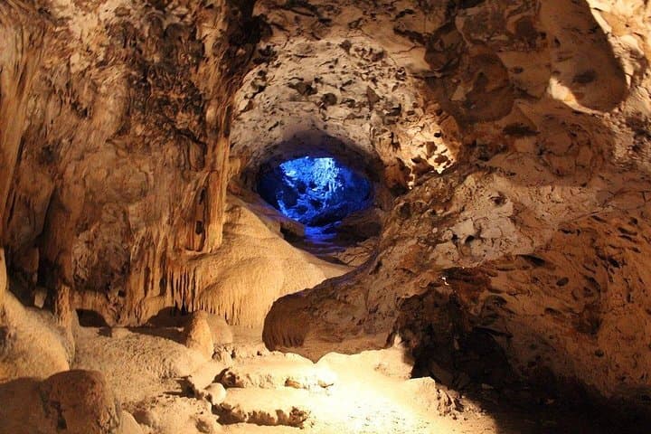 Curacao Highlights tour: Hato Caves, Flamingos & Beach Time