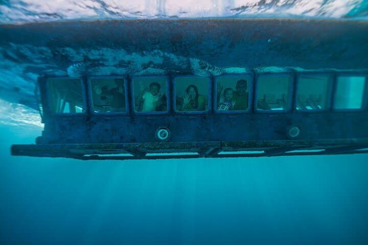 Curacao tours Semi submarine Underwater Seaworld Explorer