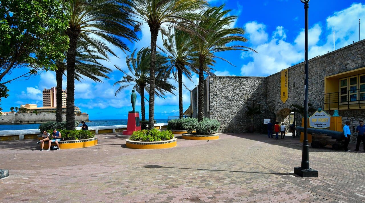 Free Walking Tours Curacao