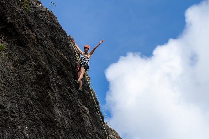 Half day Climbing Trip at the Tafelberg, Curacao
