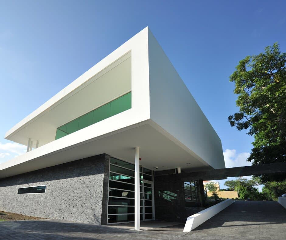 Mongui Maduro Library