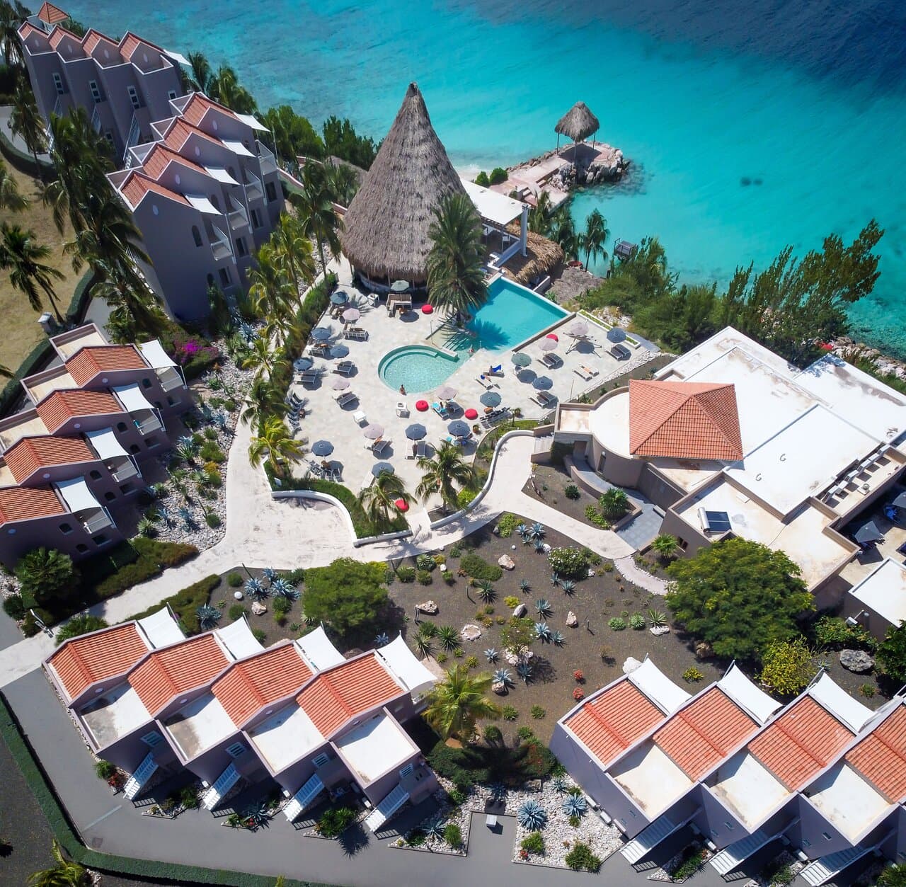 Coral Estate Luxury Resort