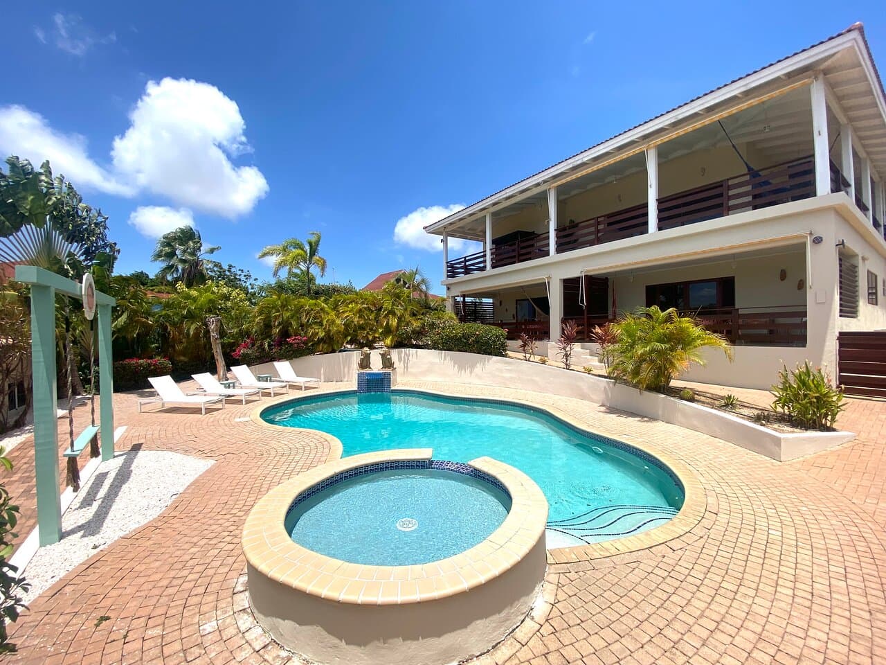 Home Sweet Home Mini Resort Curacao