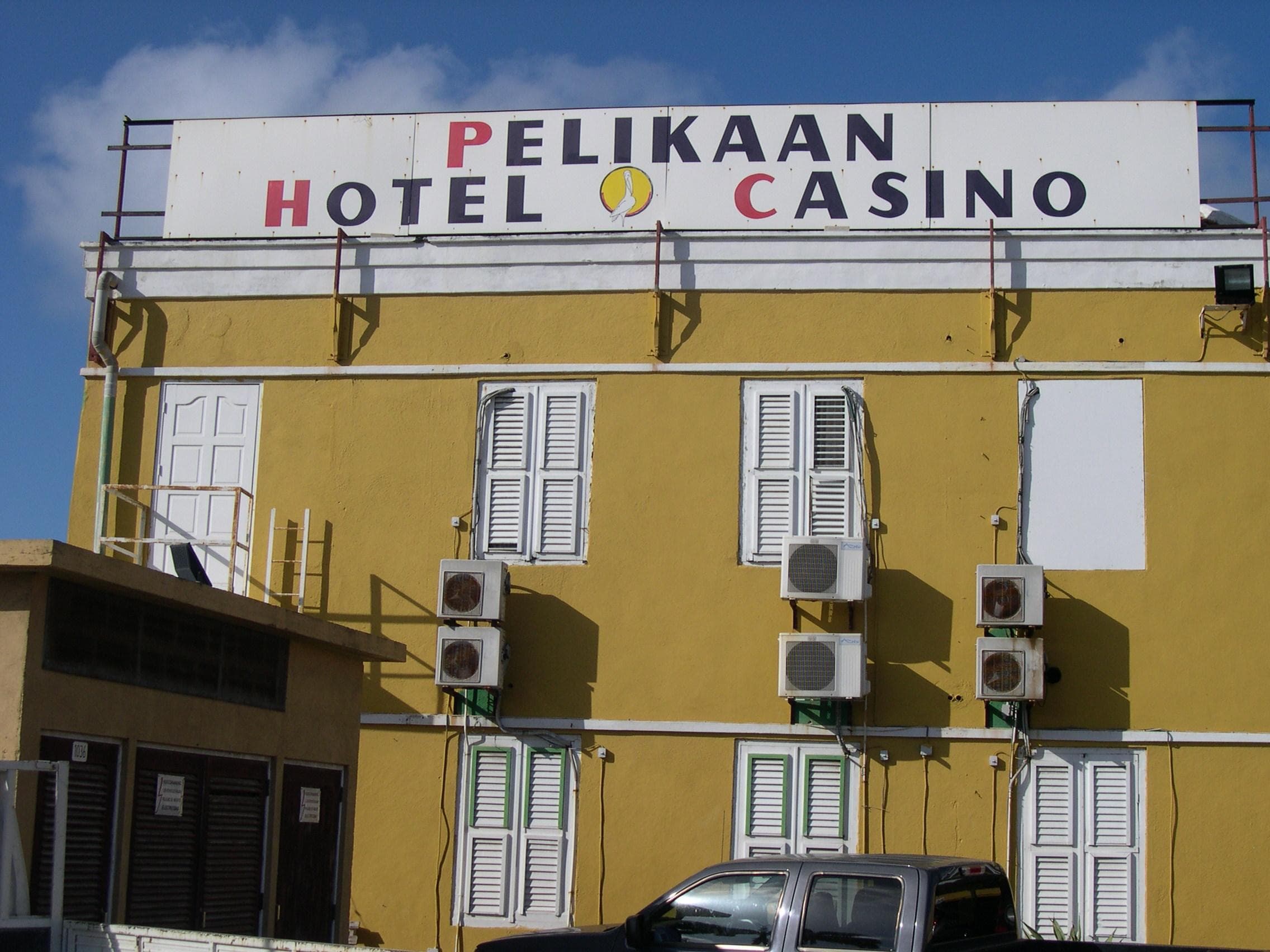 Hotel Pelikaan & Casino
