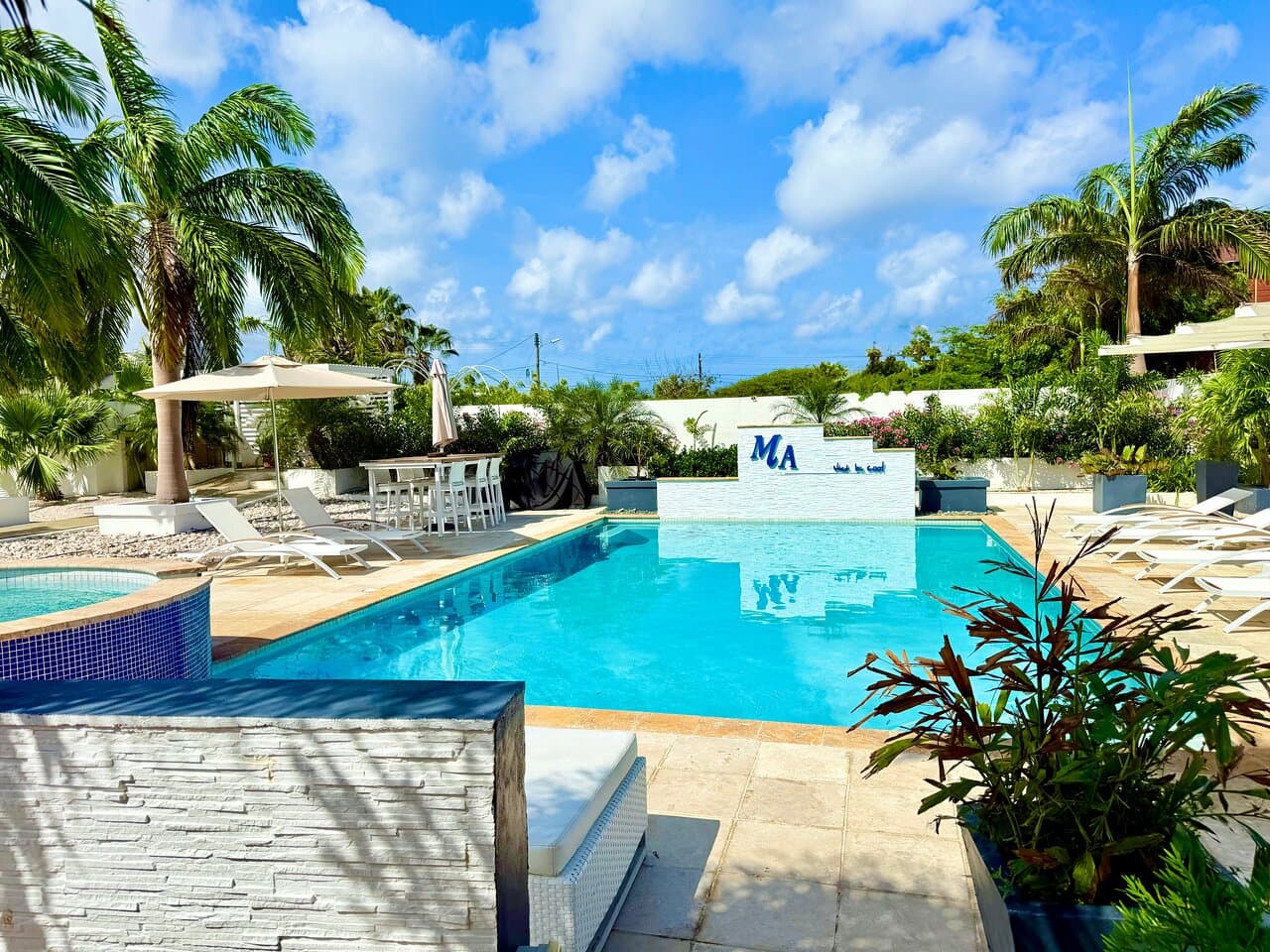 Malika Apartments