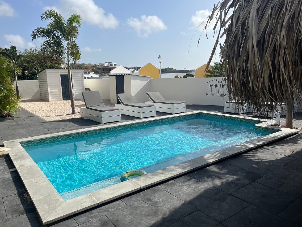 N-Joy Residence Curacao