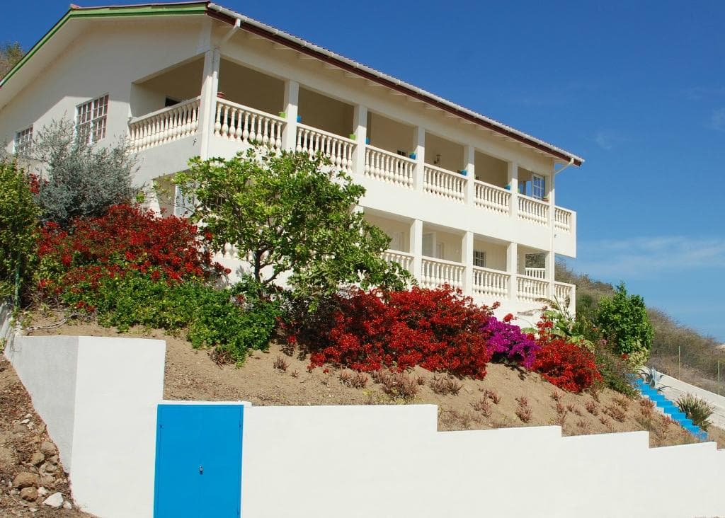Sundaville Apartments