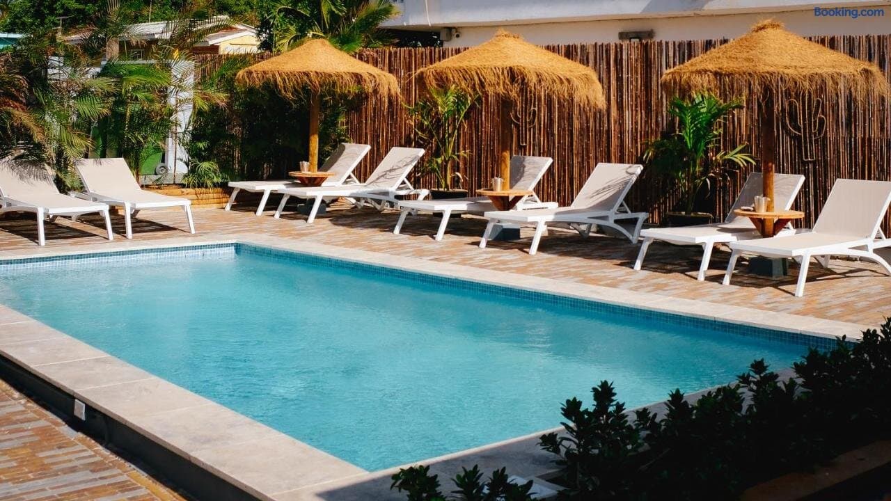 Tiki Blou - Mini Resort Centraal Gelegen Tussen Mambo Beach & Jan Thiel