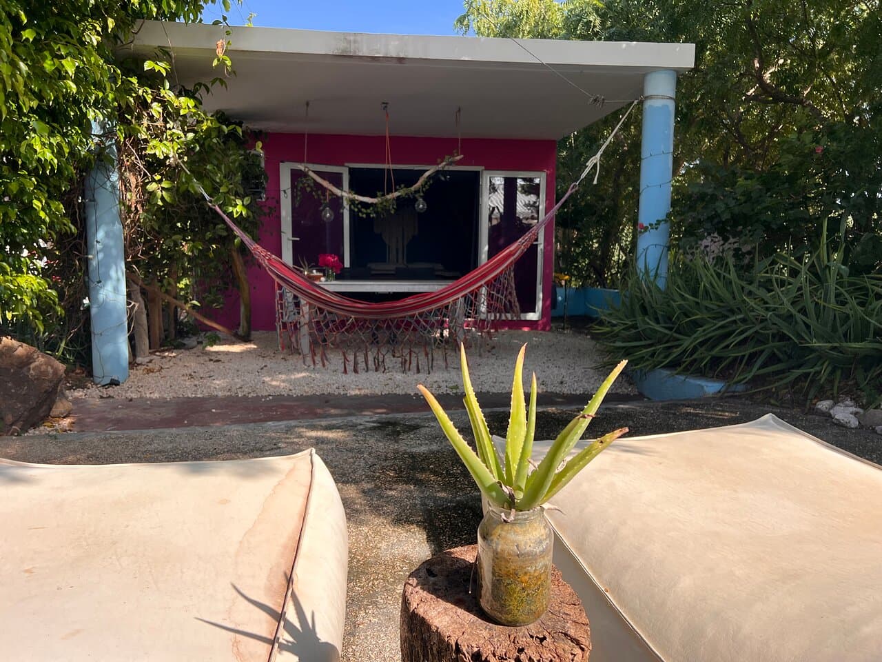 Tropical Breeze Apartments