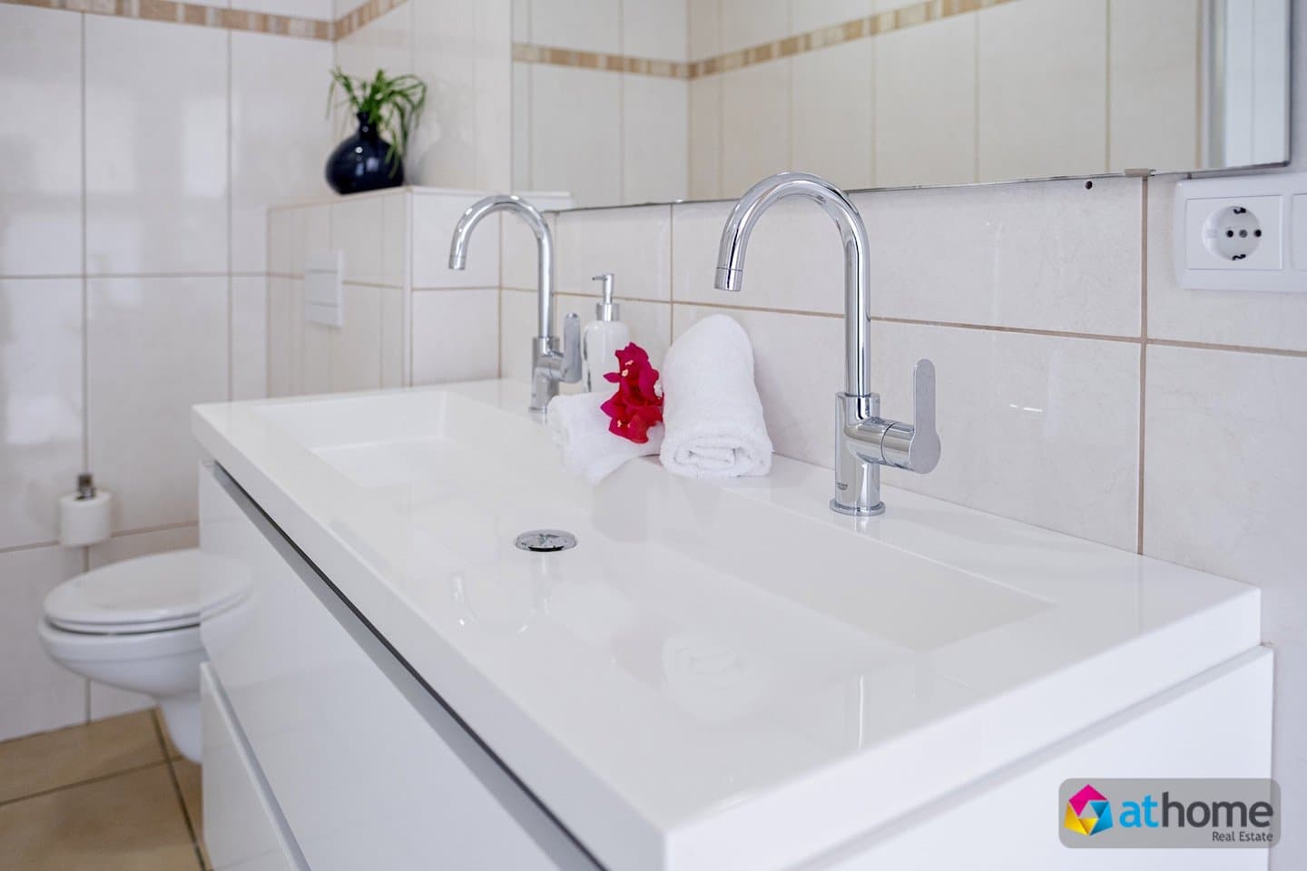 Luxe Gemeubileerd Appartement op Resort met Zwembad Jan Thiel photo 7