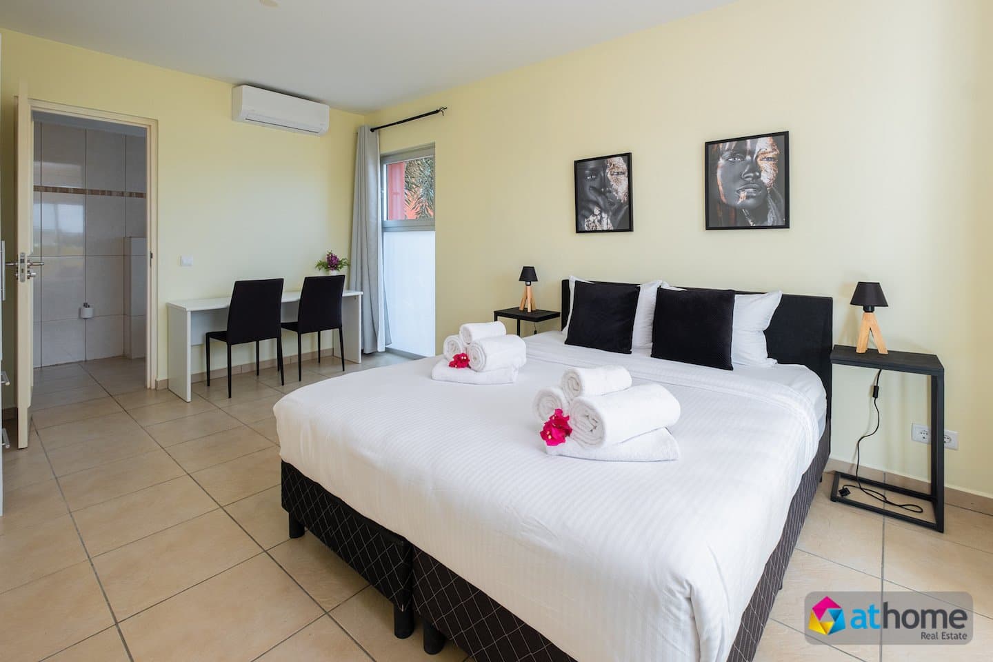 Luxe Gemeubileerd Appartement op Resort met Zwembad Jan Thiel