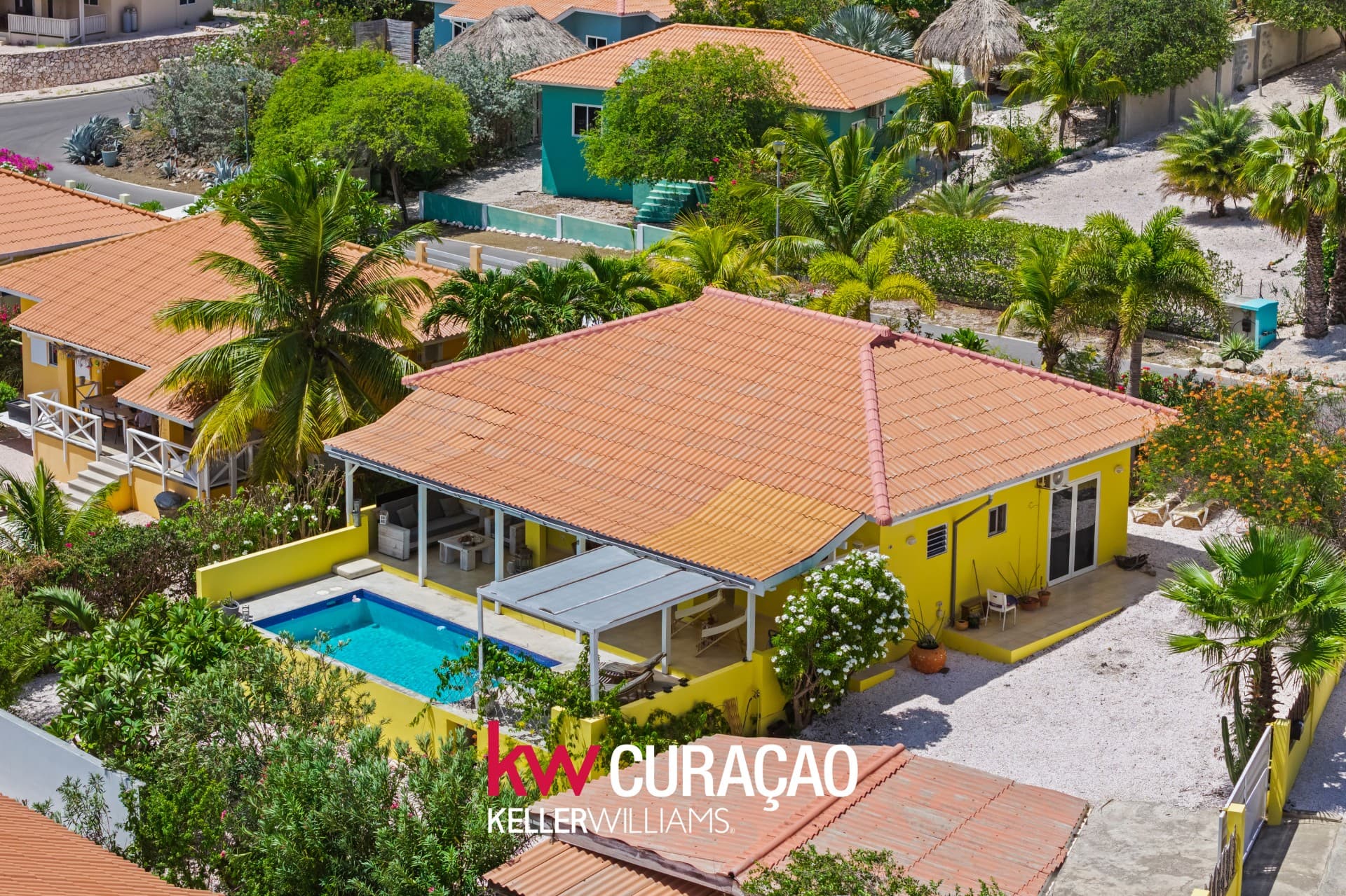 Partial Ocean View Villa with Pool in Villapark Fontein
