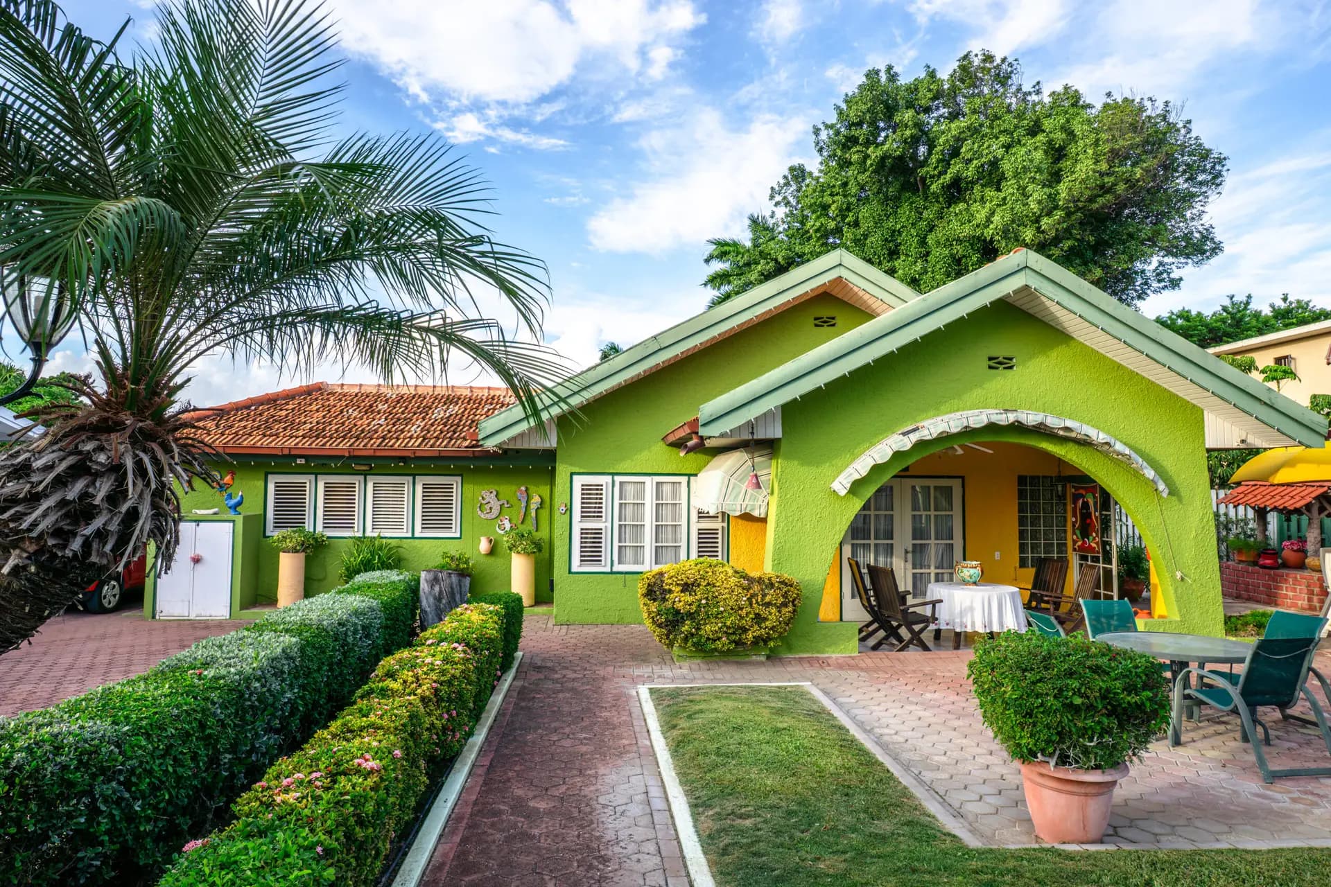 Centrale tropenwoning in Mahaai Investering met Potentieel photo 8